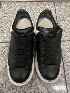 値下げAlexander McQueen スニーカーのサムネイル