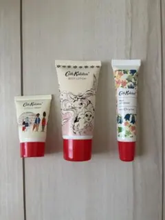 キャスキッドソン　ミニコスメセットのサムネイル