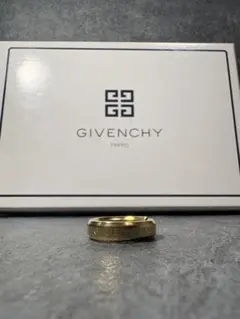 Givenchyゴールドリング24号前後