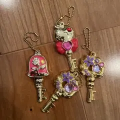 ディズニープリンセスキーホルダー4個セット