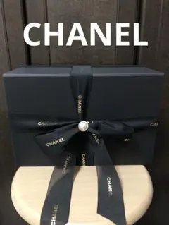 CHANEL 2022年ホリデー限定　パールチャーム&リボン2本セット