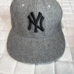 ニューヨーク・ヤンキース 59FIFTY グレーキャップ