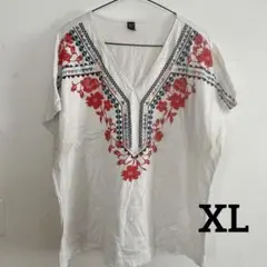 半袖Tシャツ 【XL】 花柄のサムネイル