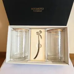 Item thumbnail for item a7449b71-ad9d-4d26-a772-bf95f2f7f6c5