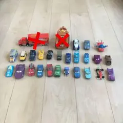 カーズ　セット　トミカ　ミニカー