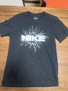 Nike DRI-FIT Tシャツ Mサイズ
