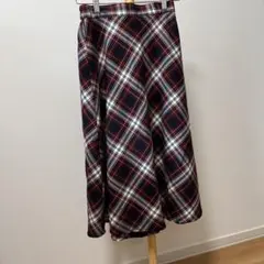 GU チェック柄フレアスカート ロング丈