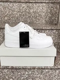 ⭐️大人気⭐️Nike Air Force 1 ホワイト 27.5㎝ Amazon | [ナイキ] AIR FORCE 1 エアフォース1 メンズ ホワイト