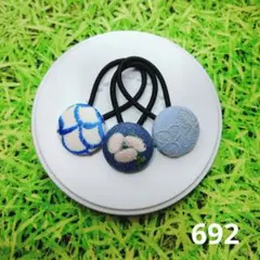 690 ミナペルホネン✨ハンドメイドヘアゴム✨skip ちょうちょ