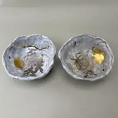 波形の白い陶器ボウル2個セット