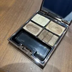 ルナソル　アイシャドウ　スリーディメンショナルアイズ　01 ナチュラルベージュ