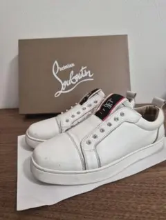 Christian Louboutin スタッズ付きホワイトスニーカー 38