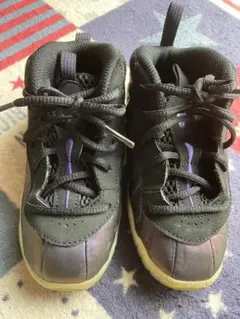 Nike ブラック/パープル スニーカー 14cm