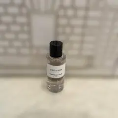 CHRISTIAN DIOR THE CACHEMIRE 香水ミニボトル - メルカリ