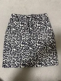 LOWRYS FARM ローリーズファーム　ヒョウ柄スカート