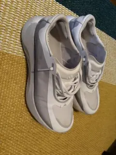 2026年最新】adidas ブーストの人気アイテム - メルカリ
