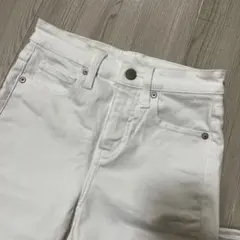 白パンツスキニー