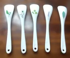 Item thumbnail for item b9186b43-231d-4f5d-9750-81606b0cc174