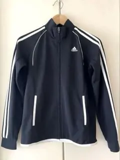 Item thumbnail for item 3ef3687a-76ac-4c85-ab89-c07ea527b188