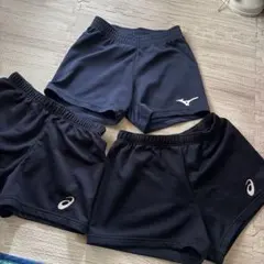 MizunoとAsicsのバレーボールパンツセット