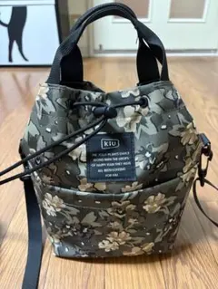 Kiu 2WAY ショルダーバッグ