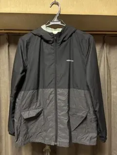 adidas neo フード付きナイロンジャケット