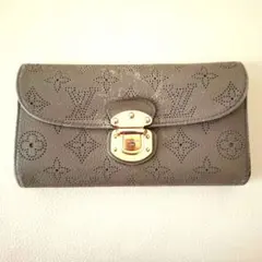 ルイヴィトン マヒナ アメリア モノグラム 三つ　　折り 長財布TN2122