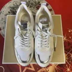 Item thumbnail for item e995fdba-4768-4c4f-b433-c9d568327668