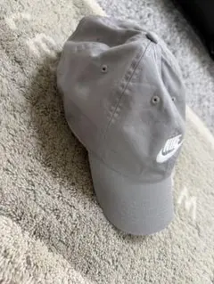 NIKE キャップ グレー M/Lサイズのサムネイル