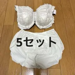 トリンプ　恋するブラ612 ブラジャー b65 Ｍ　ホワイト　白