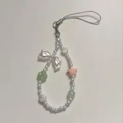 885韓国　ビーズストラップ　ビーズキーホルダー　ウィッシュコア　カメラ　リボン