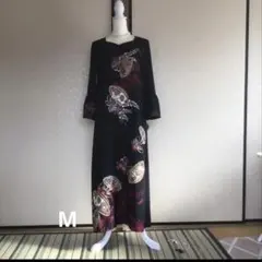 458 手染め大輔 着物リメイク 黒縮緬絹 テントラインワンピース M