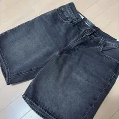 Levi's 468 LOOSE SHORTS W30 ブラックのサムネイル