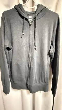 UNIQLO グレー パーカー Mサイズ