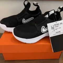 NIKE FLUX RUNNER 15cm ブラック/ホワイト