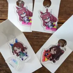 ウマ娘　アクリルキーホルダー　アクリルスタンド　ダイソー