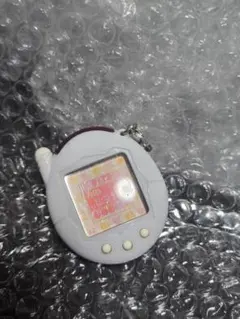 たまごっちプラス白レトロ2004年製