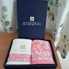GIVENCHY ハンドタオル 2枚セット