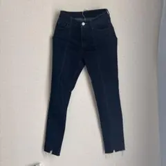 ROSE BUD スリット入り ストレートデニムパンツのサムネイル