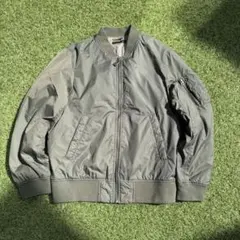 334 UNIQLO MA-1 Bomber 311-199083 Oliveのサムネイル