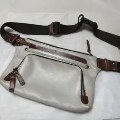ポーチ ボディバッグ