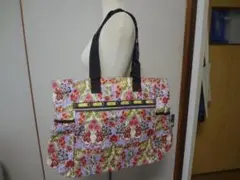 新品。かわいい花柄トートバッグ、かばん、旅行、トラベル、ナイロン、カジュアルのサムネイル