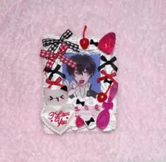 ホイップデコ 硬質ケースデコ トレカケース 量産型 ネコ 赤 黒 ピンク