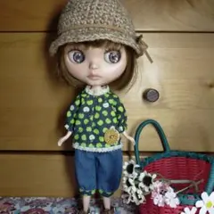 Item thumbnail for item 07d22a71-bd44-4e6c-879d-80296fb926e9