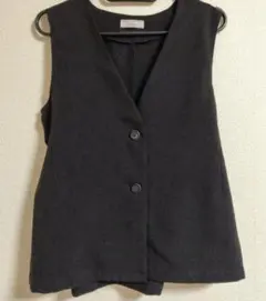 しまむら　バック　リボン　ベスト　ジレ　黒　MPサイズ