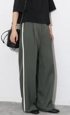 SLOBE IENA　パウダーツイルサイドラインスラックス　グレー　24AW　S