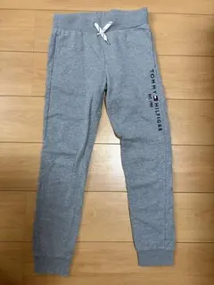 ゆっきー様TOMMY HILFIGER キッズスエットパンツ 140cm