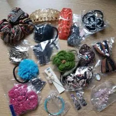 ヘアアクセサリーなど  まとめ売り