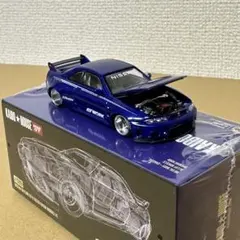 ミニGT 街道ハウス　日産スカイライン GT-R R33　街道 ワークス V2のサムネイル