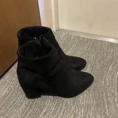 ブラック ショートブーツ ヒール ブーツ 冬服 レディース 23.5